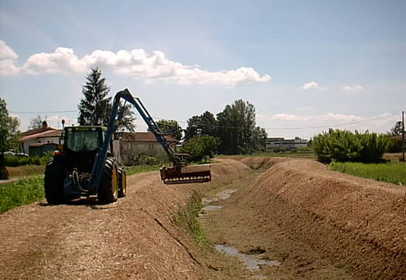 Manutenzione Ordinaria Canali e Argini